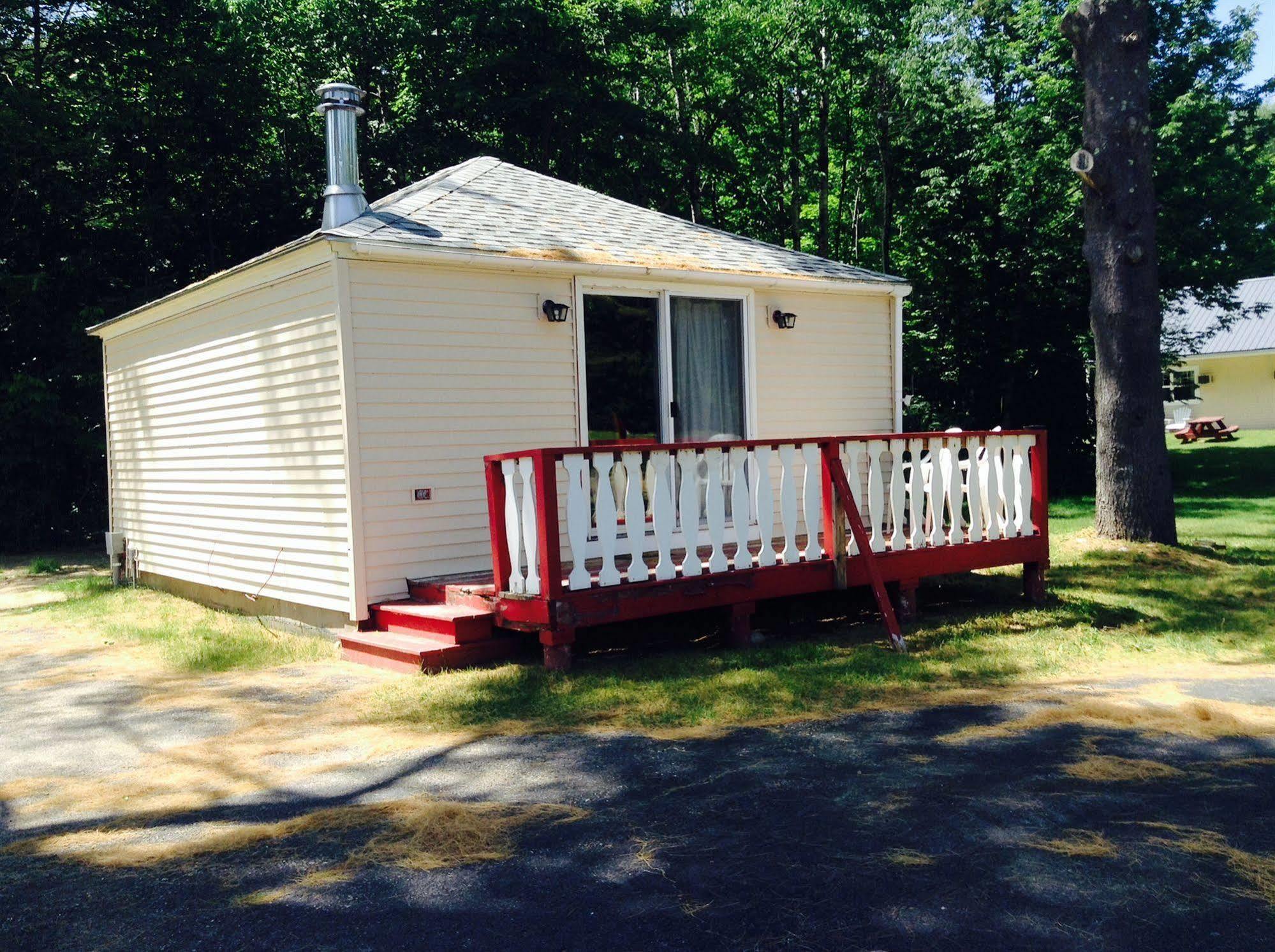 The Villager Motel Bartlett Bagian luar foto